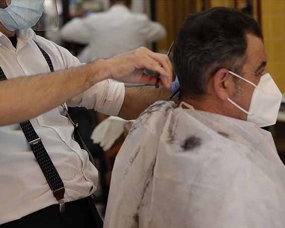 آرایشگران در فکر باطل‌کردن پروانه‌های کسب هستند