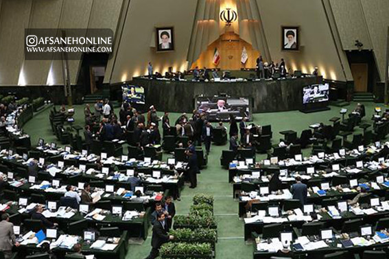 صف کشی اصولگرایان برای حضور در لیست