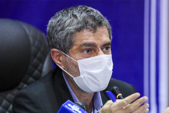 استاندار فارس: مدیران برای حل مشکلات راهکار ارائه دهند